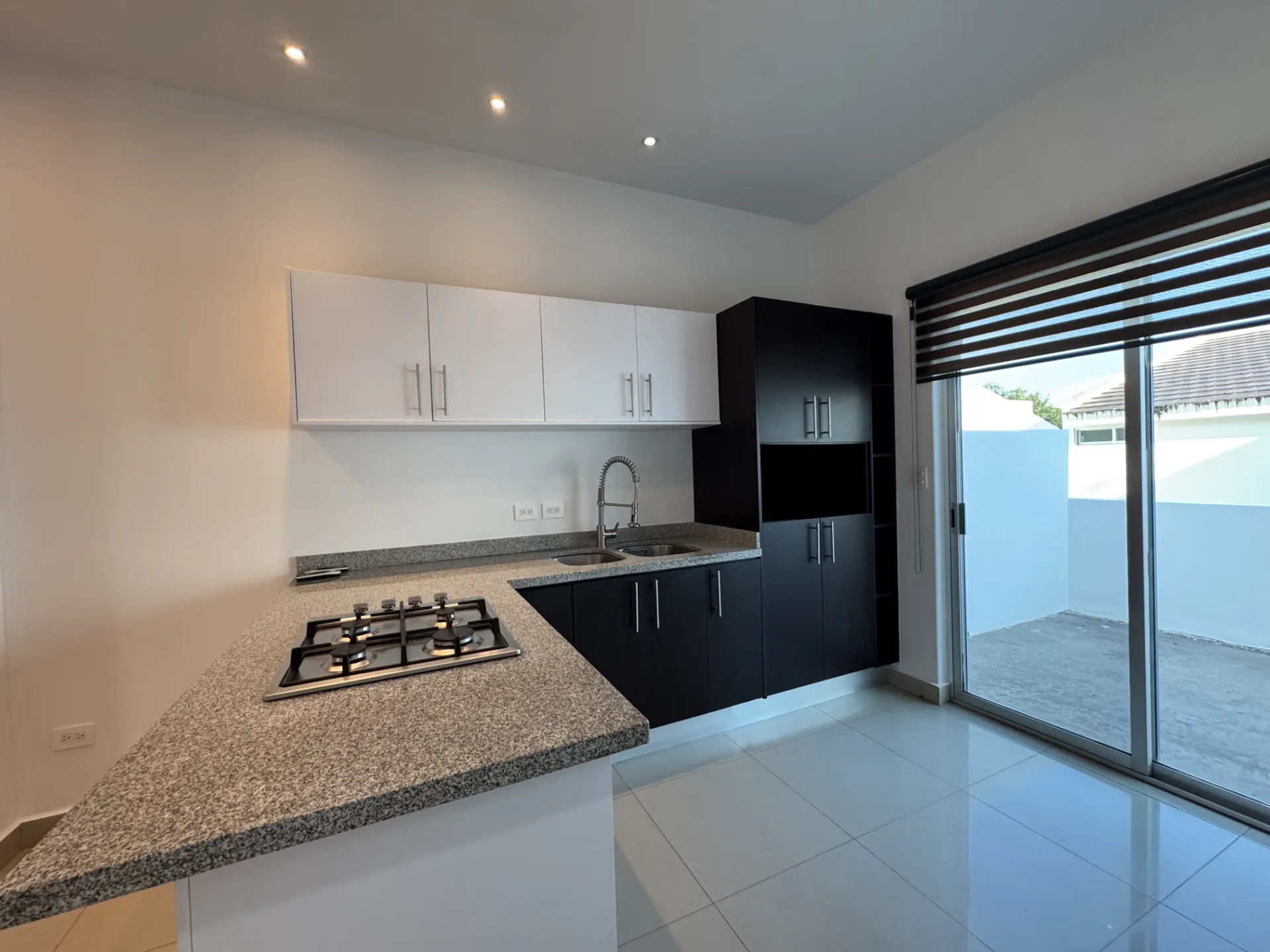 Casa en Venta en Valle Alto, Culiacán – 3 Recámaras, Cochera Techada y Equipada - Foto 2